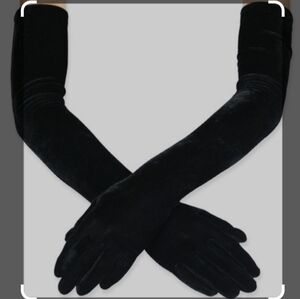 Black velvet opera gloves